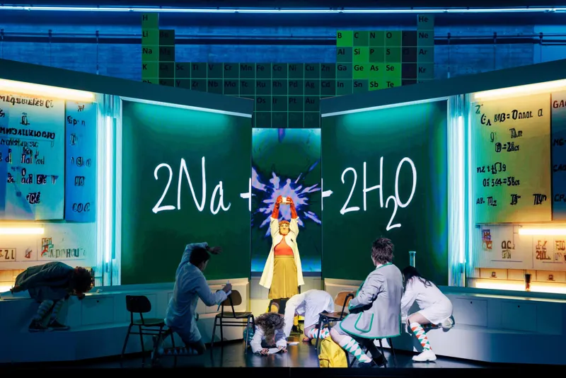 German Premiere of Jonathan Dove's Opera Itch in Karlsruhe
